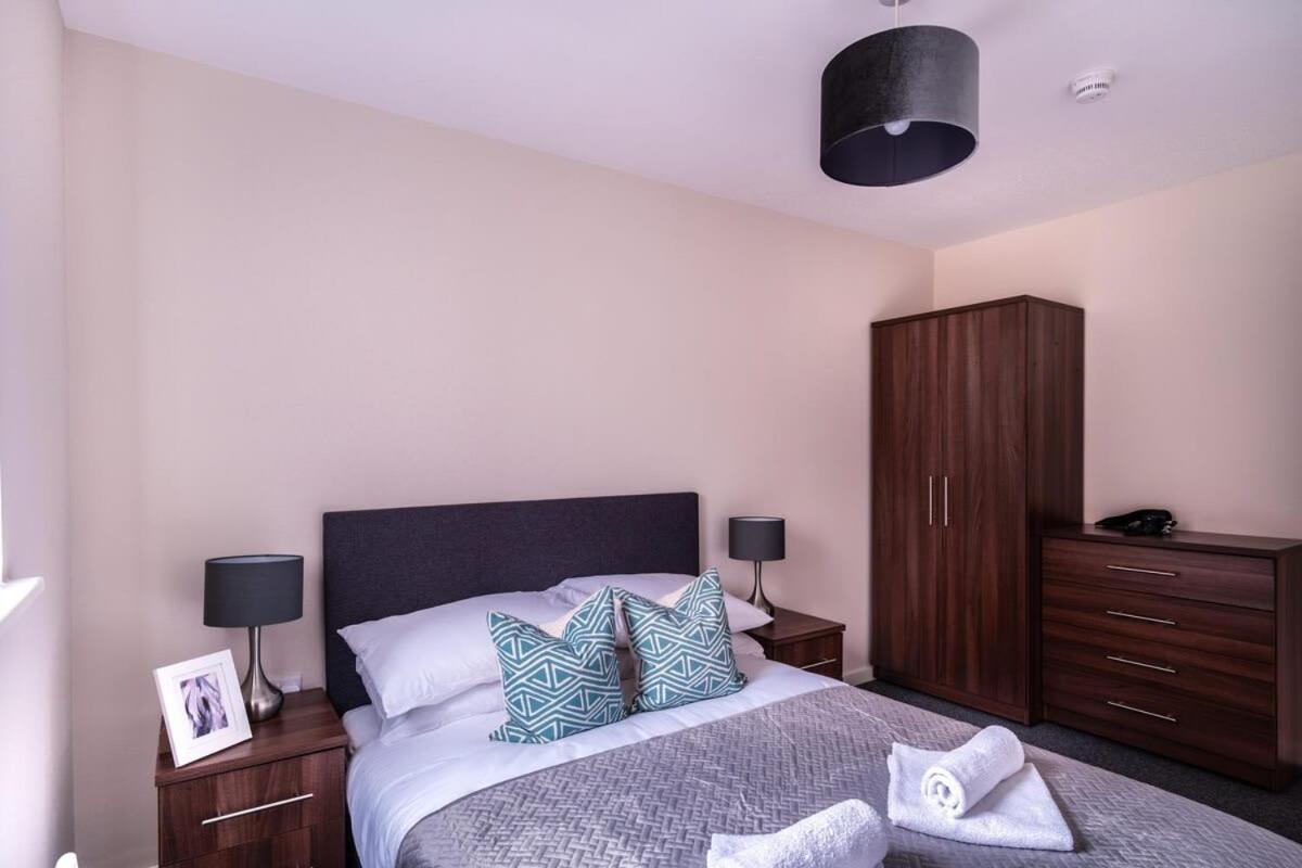 Modern & Spacious 2 Bed Apartment In Manchester Bagian luar foto